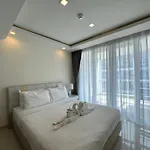 Grand Avenue By Monthstayz Thailand