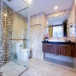 Grand Avenue By Monthstayz Thailand * Pattaya