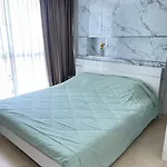 2 Bedrooms Near Pattaya