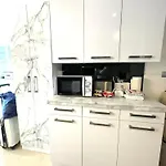 2 Bedrooms Near อพาร์ทเม้น