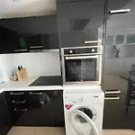 อพาร์ทเม้น 2 Bedrooms Near