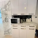 2 Bedrooms Near Pattaya