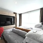 2 Bedrooms Near Pattaya Beach