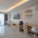 Jomtien Seaside At View Talay 5 * Pattaya