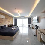 Jomtien Seaside At View Talay 5 Pattaya