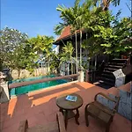 Modern Thai Style Villa & Pool
