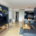 Centara Avenue 2Br Smart Tv Wifi