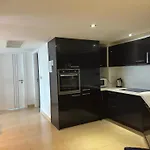 Centara Avenue 2br Smart Tv Wifi