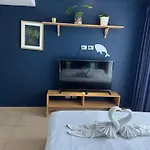 Centara Avenue 2br Smart Tv Wifi *