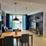 อพาร์ทเม้น Centara Avenue 2br Smart Tv Wifi Pattaya