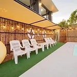 Luxury Chill Pool Pattaya