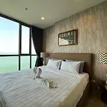 Baan Plai Haad X Monthstayz Thailand อพาร์ทเม้น