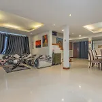 Thai 3b Near Hollywood * Pattaya