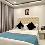 Arcadia Center Suites Near Walking Street And Beach