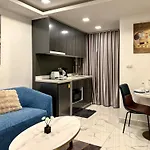 Arcadia Center Suites Near Walking Street And Beach