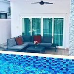 Relax Pool Villa Near Walking Street,Jacuzzi ,Bbq 5Bed 6Bath City House54