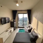 Unixx Sea View High Floor 1br * Pattaya