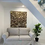 Liwei Cozy Pool Villa