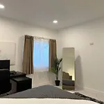 Liwei Cozy Pool *