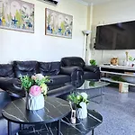 2 Bedroom Villa With Private Swimming Pool And Jacuzzi 350M From Beach