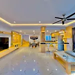 Tagvilla Suksabai Villa In Pattaya - 04 Bedroom