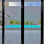 Tagvilla Bongkot Pool In 4 Bedroom Villa *
