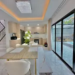 Villa Tagvilla Bongkot Pool In 4 Bedroom *