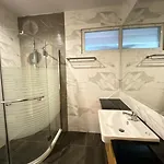 วิลล่า Tagvilla Suksabai In - 04 Bedroom