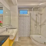 วิลล่า Tagvilla Suksabai In - 04 Bedroom Pattaya