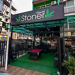 Green Hotel