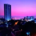 Panora 2-Bedroom Apartment With Sea View