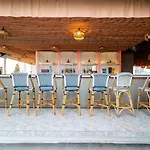 Dancenter Luxury Underwater World 5* Pattaya
