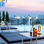 Dancenter Luxury Underwater World Pattaya
