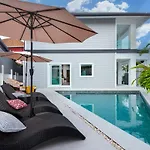 New 2024 - Two Compound - 9br - Two Pools * Pattaya