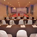 Sunday Ja Plus Hotel