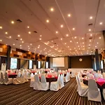 Sunday Ja Plus Hotel