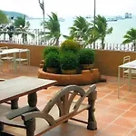 Red Balcony Hotel