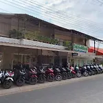 Rakchayanin Resort Koh Larn