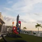 1 Bedroom Water Park Condominium
