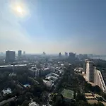 Zire Wongamat Condo