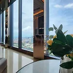 Seaview Condo With A Great Location - Opc1