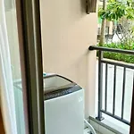 อพาร์ทเม้น Pool Access Near And Town Pattaya