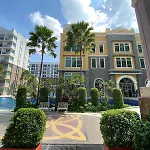 Pool Access Near And Town *