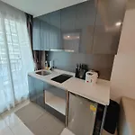 1 Bedroom Arcadia Beach Continental