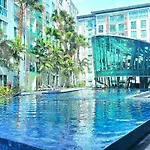 Center New * Pattaya
