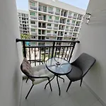 1 Bedroom Arcadia Beach Continental