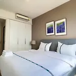 Walking Street Unixx Beautiful Sea View Apartment