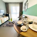 Walking Street Unixx Beautiful Sea View Apartment Pattaya