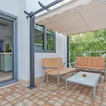 Angels-villa-pattaya-near-walking-street-4bed-8-people
