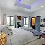 Angels-villa-pattaya-near-walking-street-4bed-8-people วิลล่า